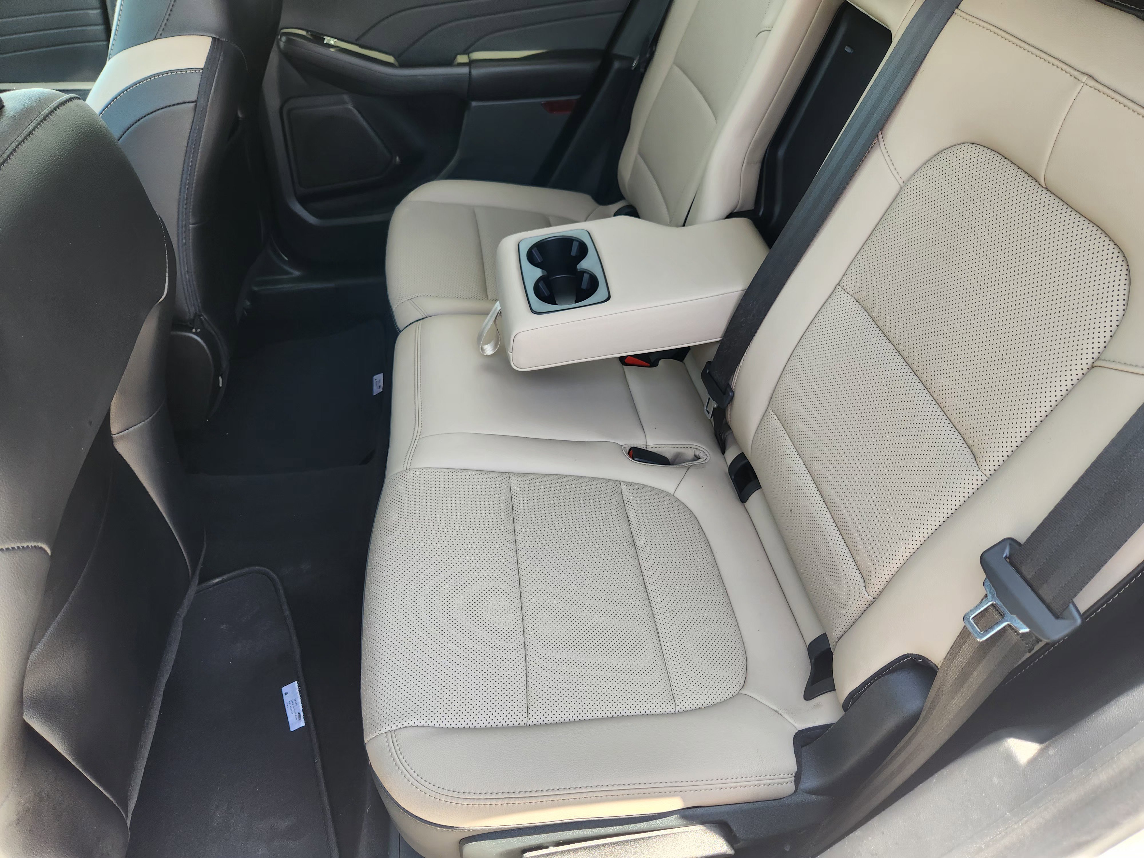 Used 2021 Ford Escape SEL FWD image 29