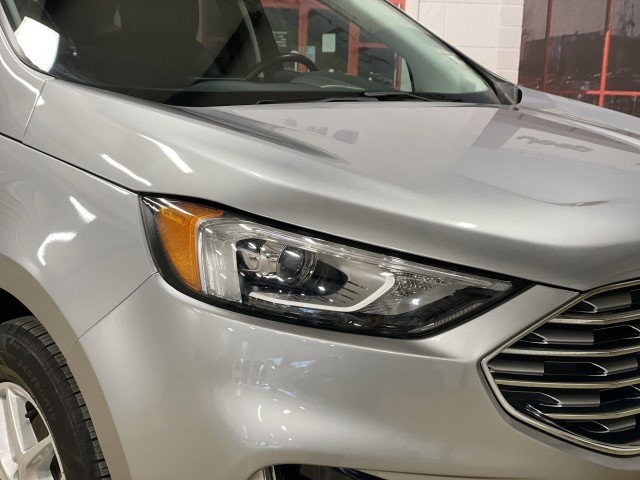Used 2021 Ford Edge SEL AWD/4WD image 11
