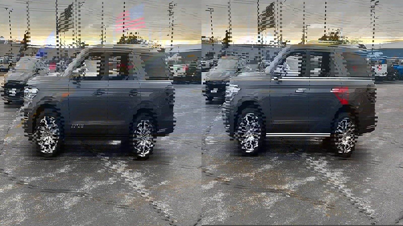 Used 2022 Ford Expedition Platinum image 9