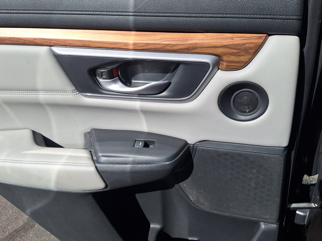 Used 2017 Honda CR-V EX-L image 12
