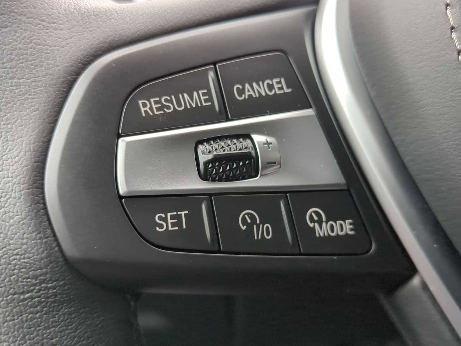 New 2026 BMW X5 xDrive50e w/ Premium Package image 26