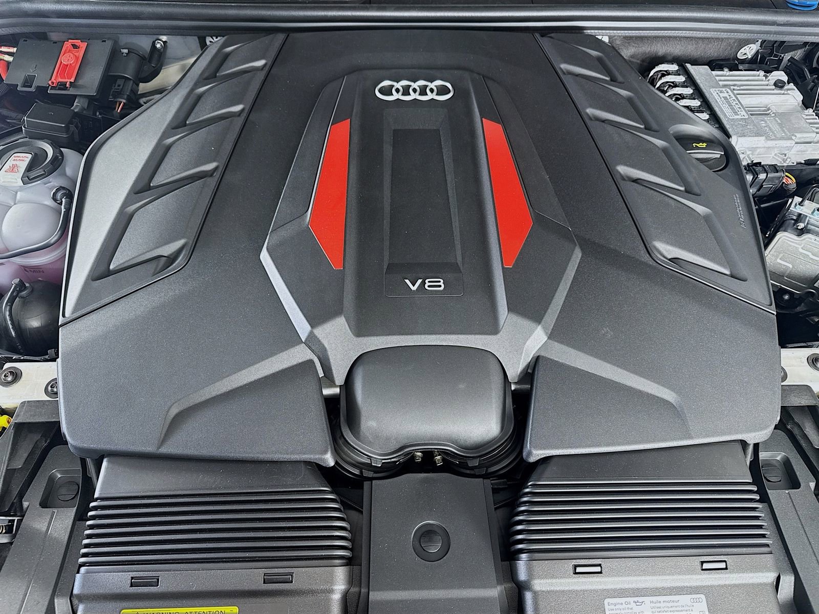 New 2026 Audi SQ7 Premium Plus AWD/4WD image 33