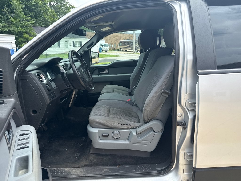 Used 2013 Ford F150 XLT w/ Luxury Equipment Group AWD/4WD image 10