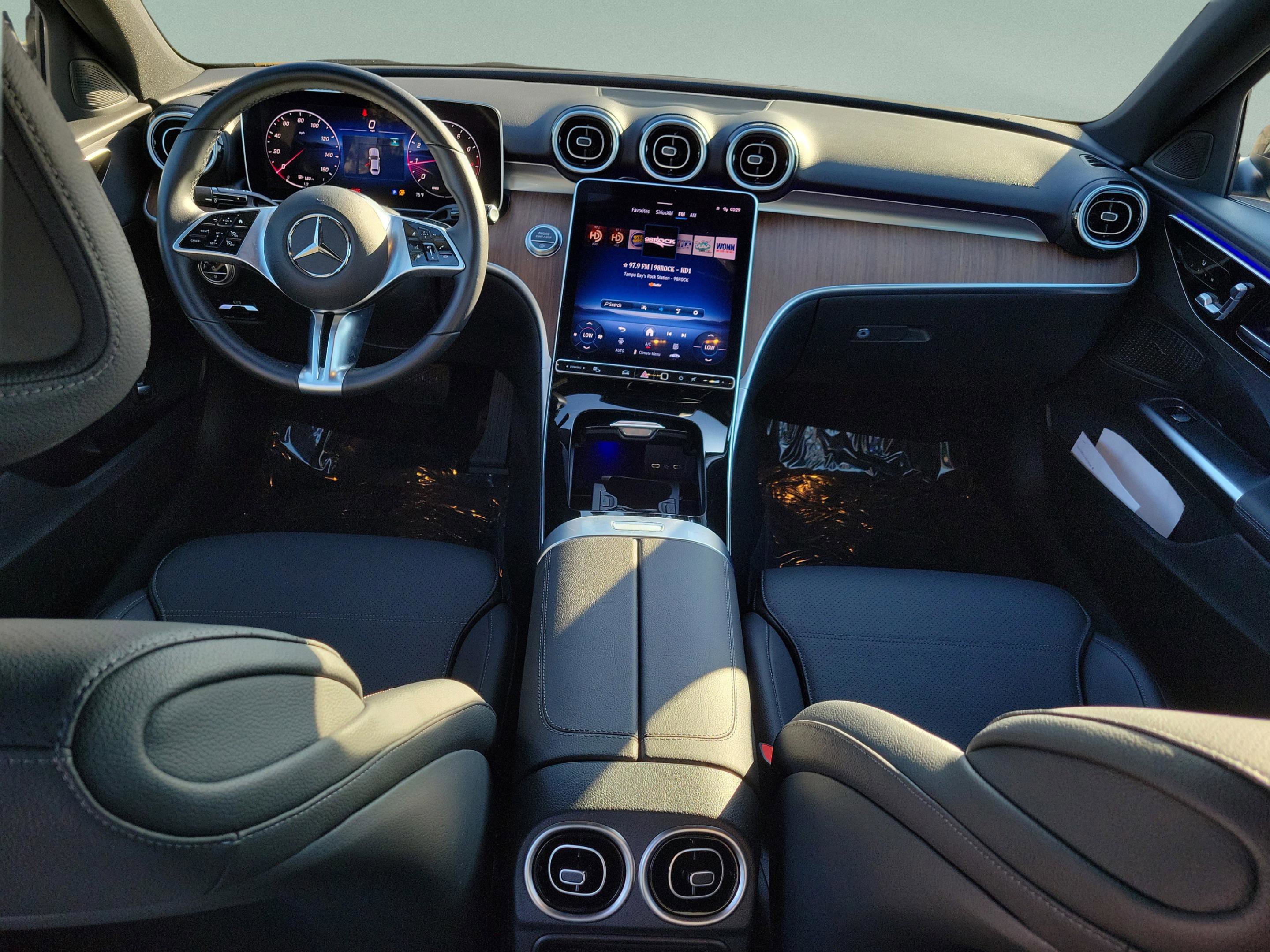 Certified 2025 Mercedes-Benz C 300 Sedan image 6