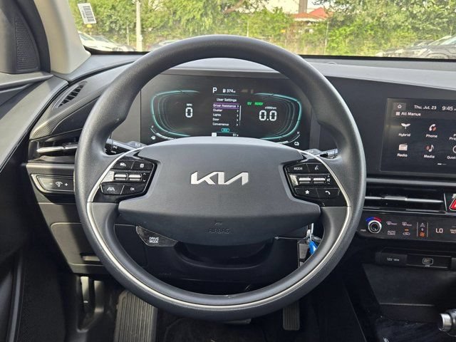 Used 2025 Kia Niro LX FWD image 22