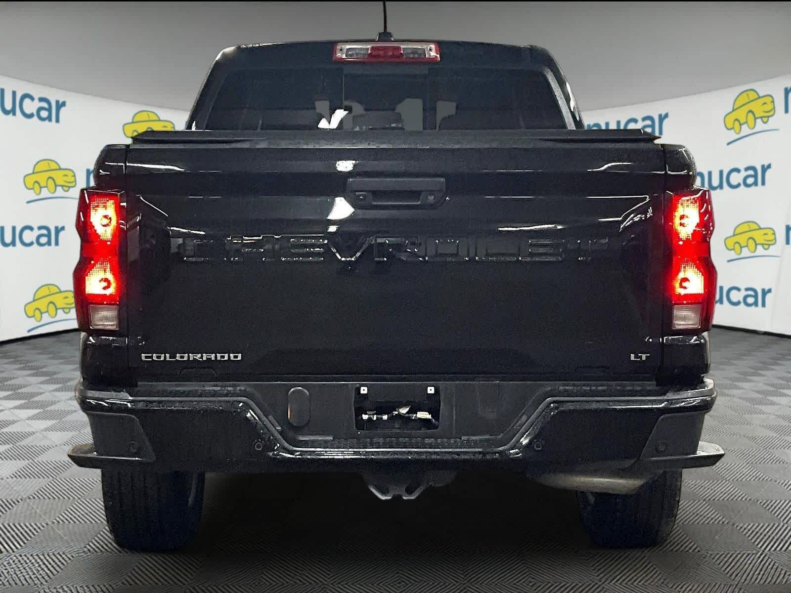 Used 2023 Chevrolet Colorado LT w/ LT Convenience Package AWD/4WD image 5