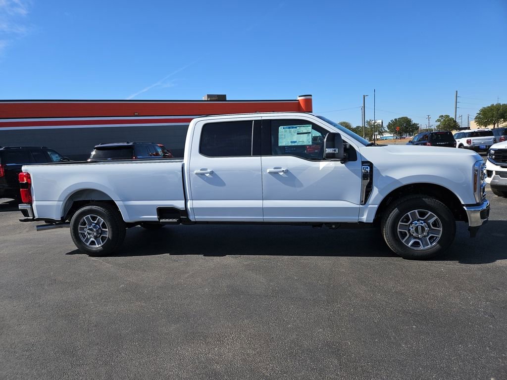 New 2026 Ford F350 Lariat image 14