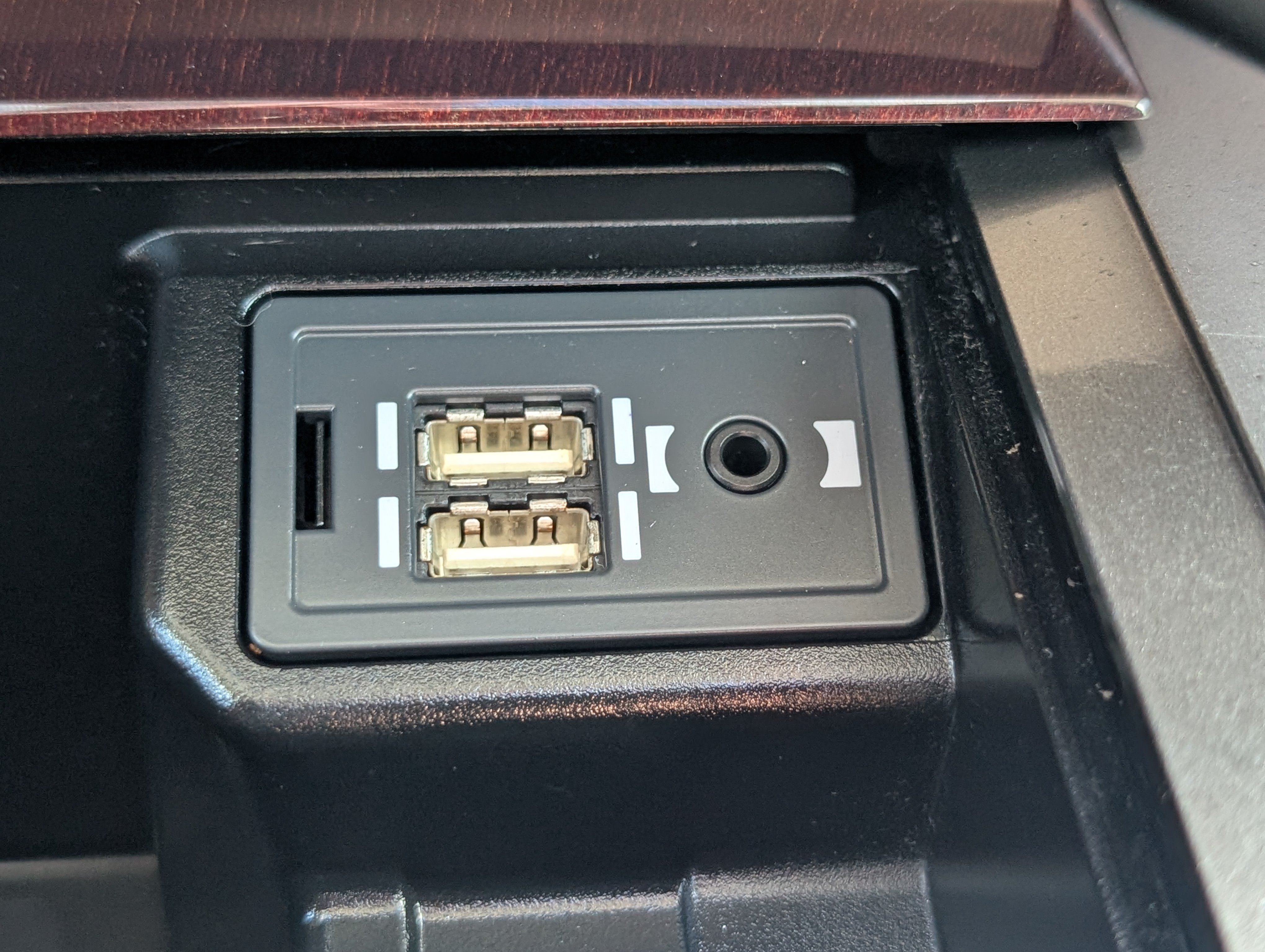 Used 2016 Lexus GX 460 w/ Premium Package AWD/4WD image 25