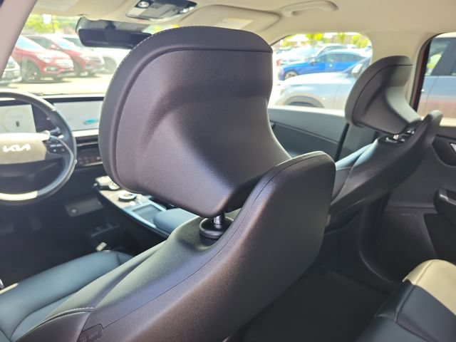 Certified 2023 Kia EV6 Wind w/ Wind Technology Package AWD/4WD image 13