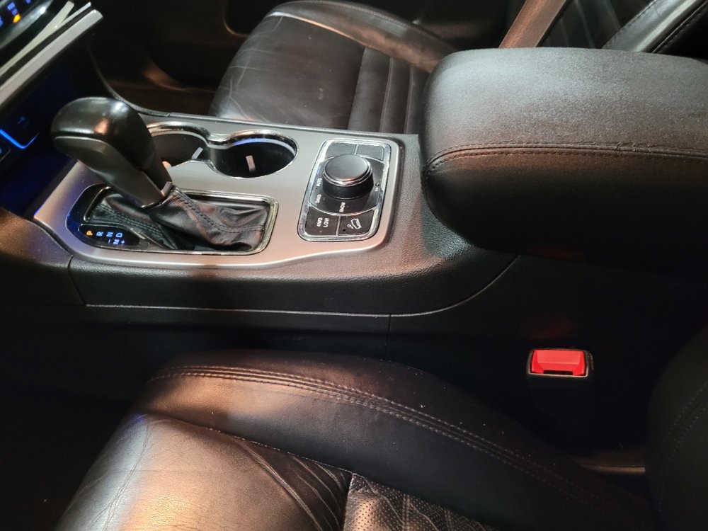Used 2019 Jeep Grand Cherokee Limited X image 26