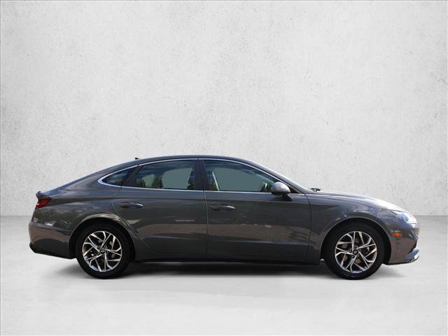 Used 2020 Hyundai Sonata SEL w/ Convenience Package FWD image 4