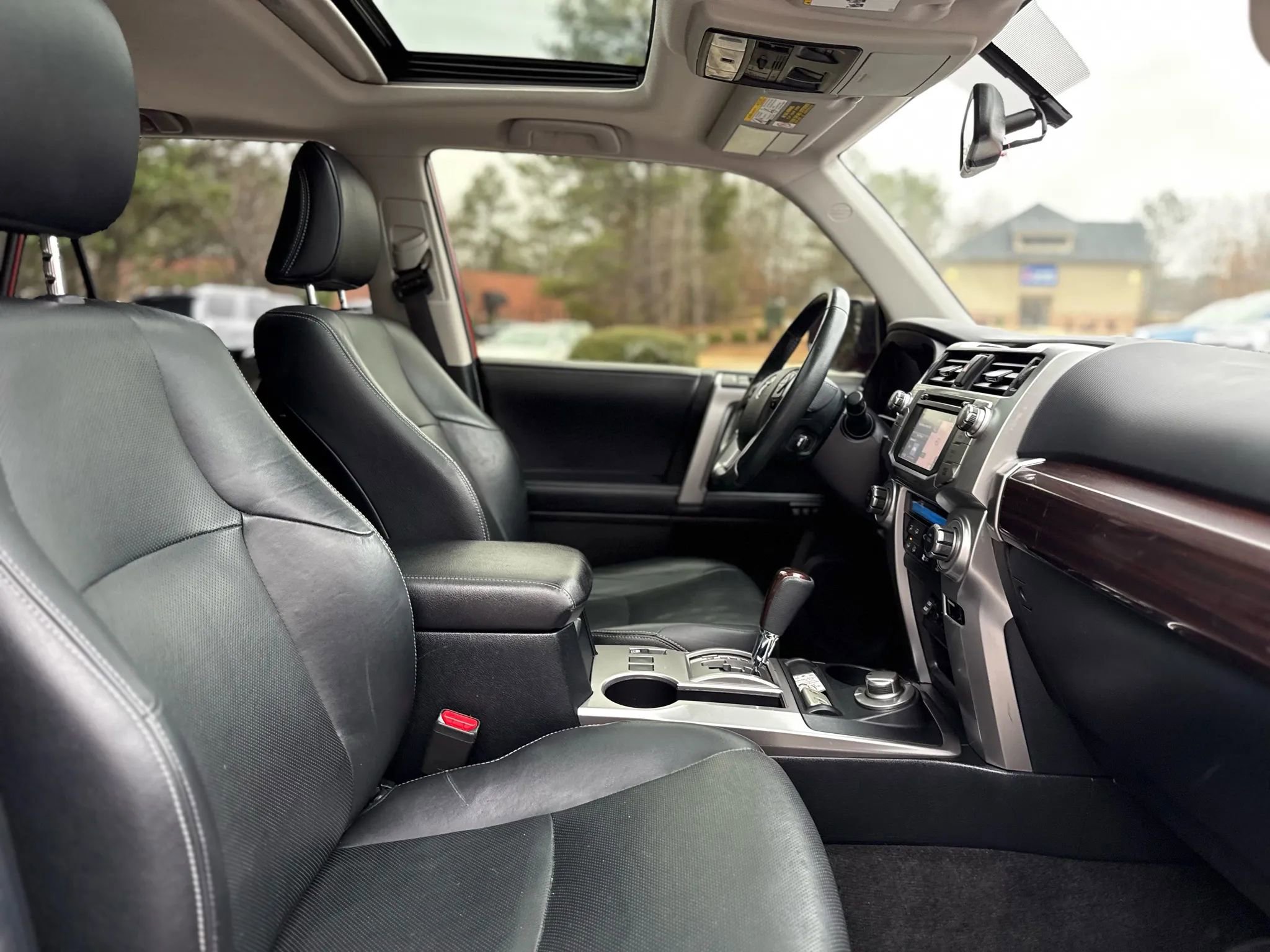 Used 2018 Toyota 4Runner Limited image 29