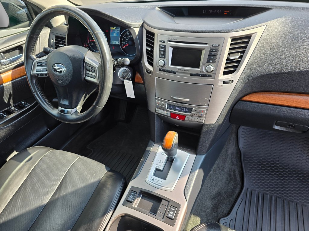 Used 2013 Subaru Outback 2.5i Limited w/ Moonroof Pkg AWD/4WD image 50
