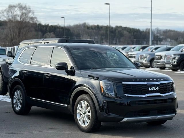 Used 2022 Kia Telluride LX image 36