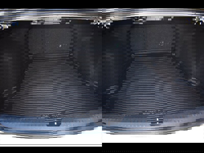 Used 2020 Kia Optima Premium image 25