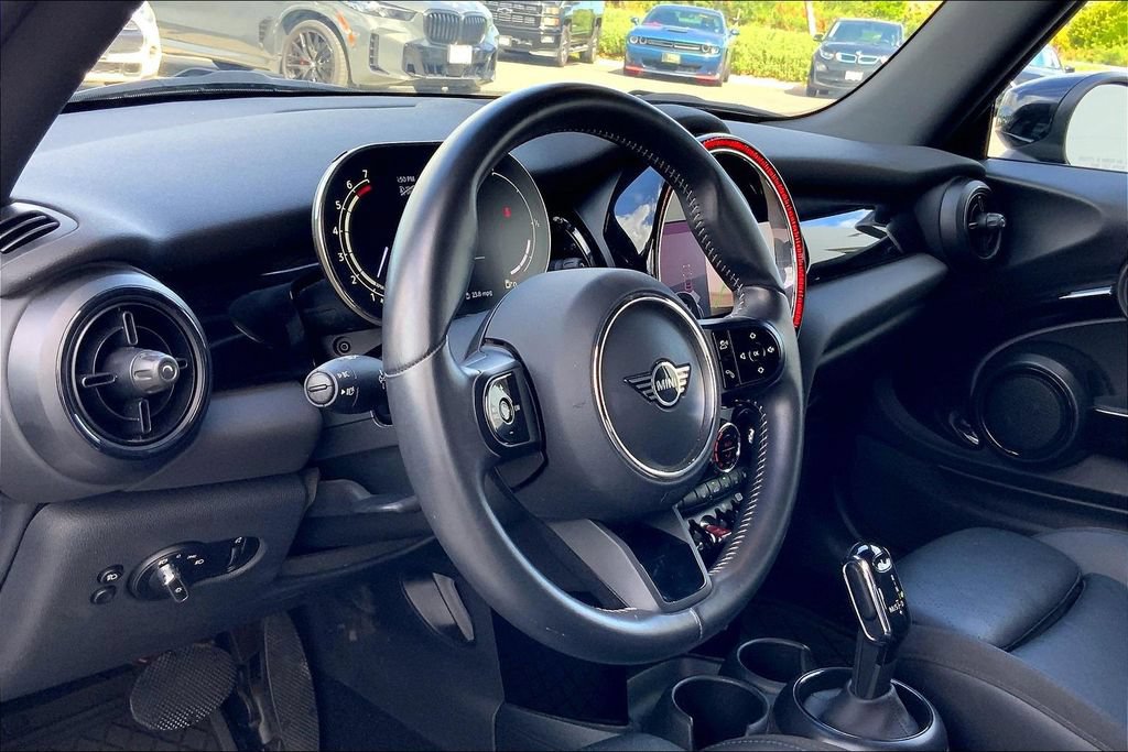 Used 2023 MINI Cooper S w/ Signature Upholstery Package FWD image 14