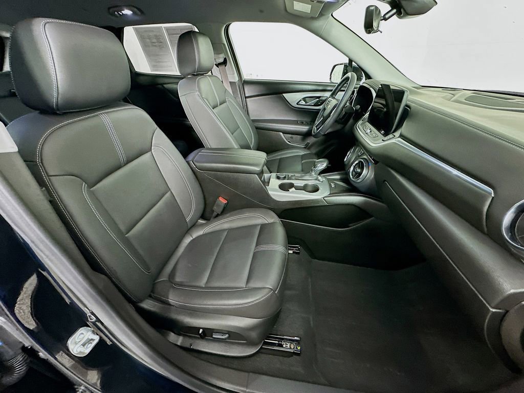 Used 2024 Chevrolet Blazer LT w/ Sound & Technology Package image 36