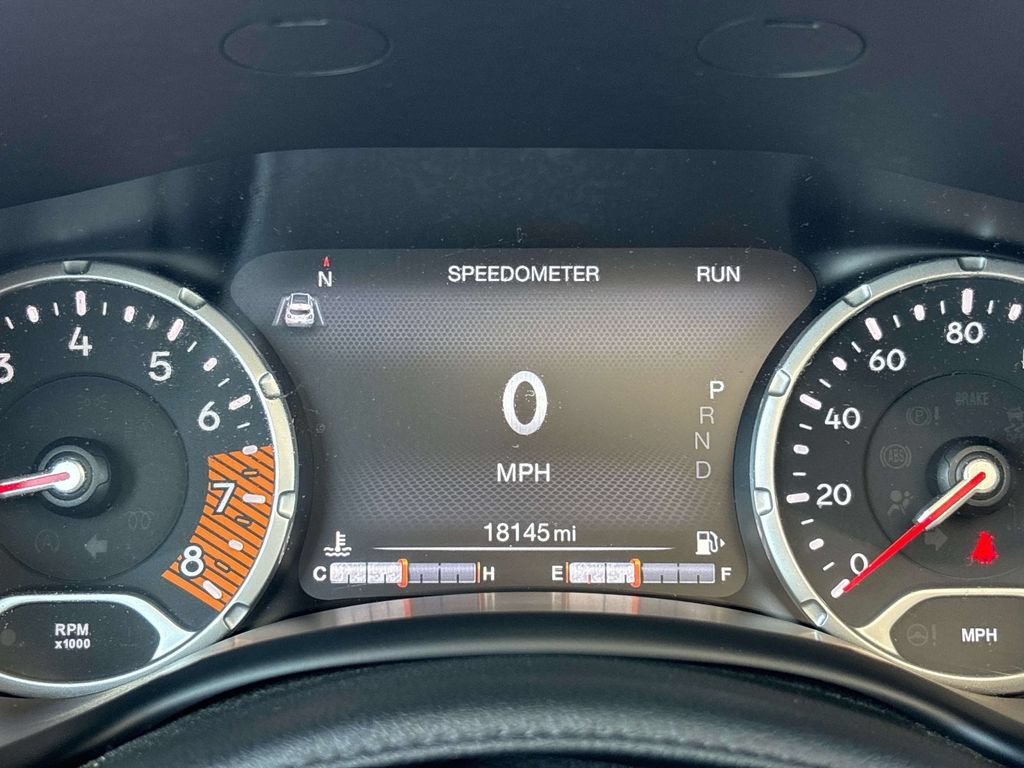 Used 2022 Jeep Renegade Trailhawk w/ Sun/Sound Group AWD/4WD image 25