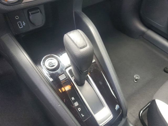 Used 2022 Nissan Versa SV FWD image 26