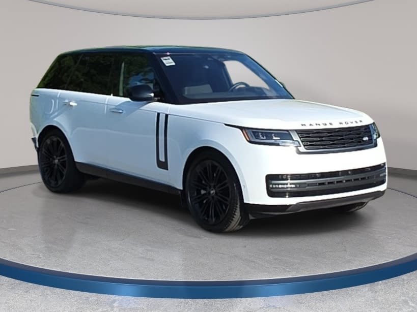 Used 2023 Land Rover Range Rover SE AWD/4WD image 3