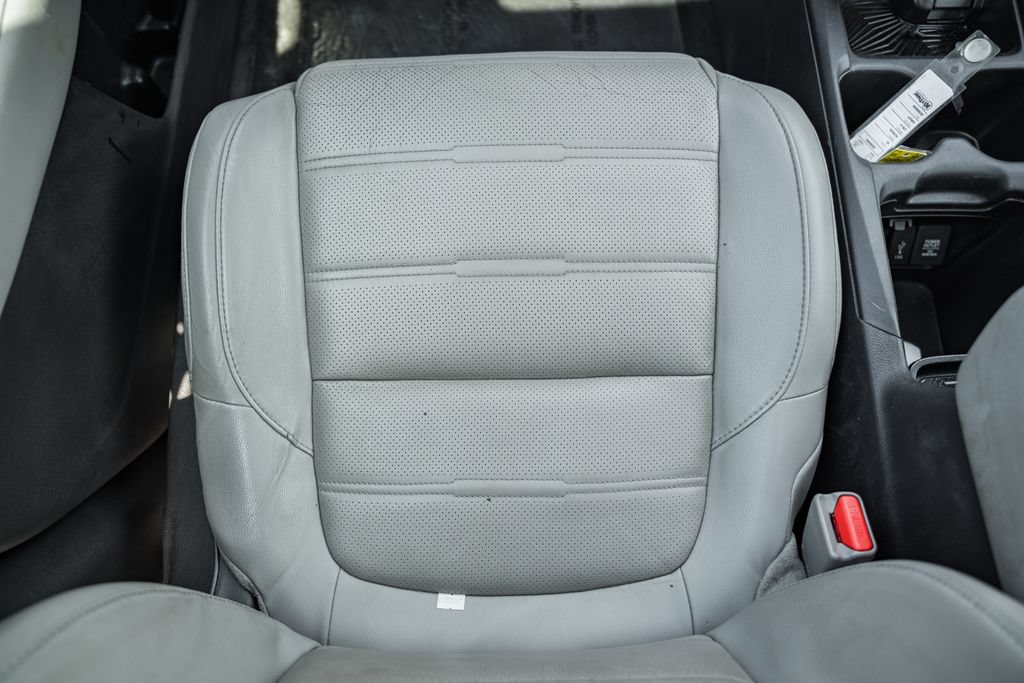 Used 2018 Honda CR-V EX-L image 30