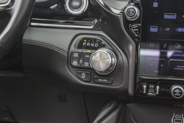 Used 2025 RAM 1500 Limited AWD/4WD image 33