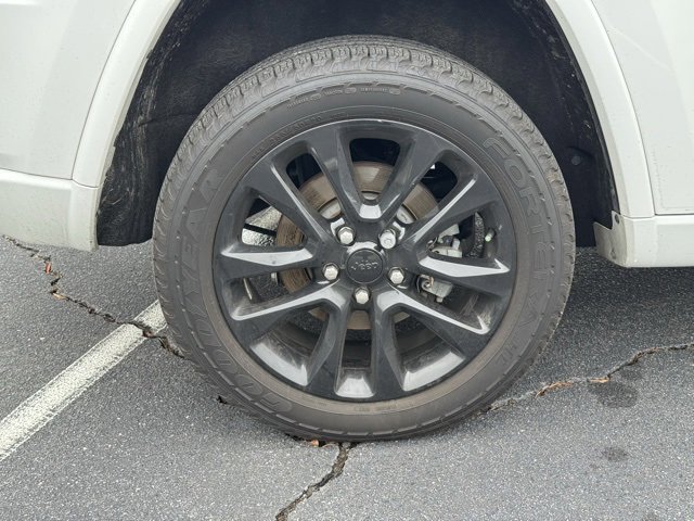 Used 2022 Jeep Grand Cherokee Laredo X image 29