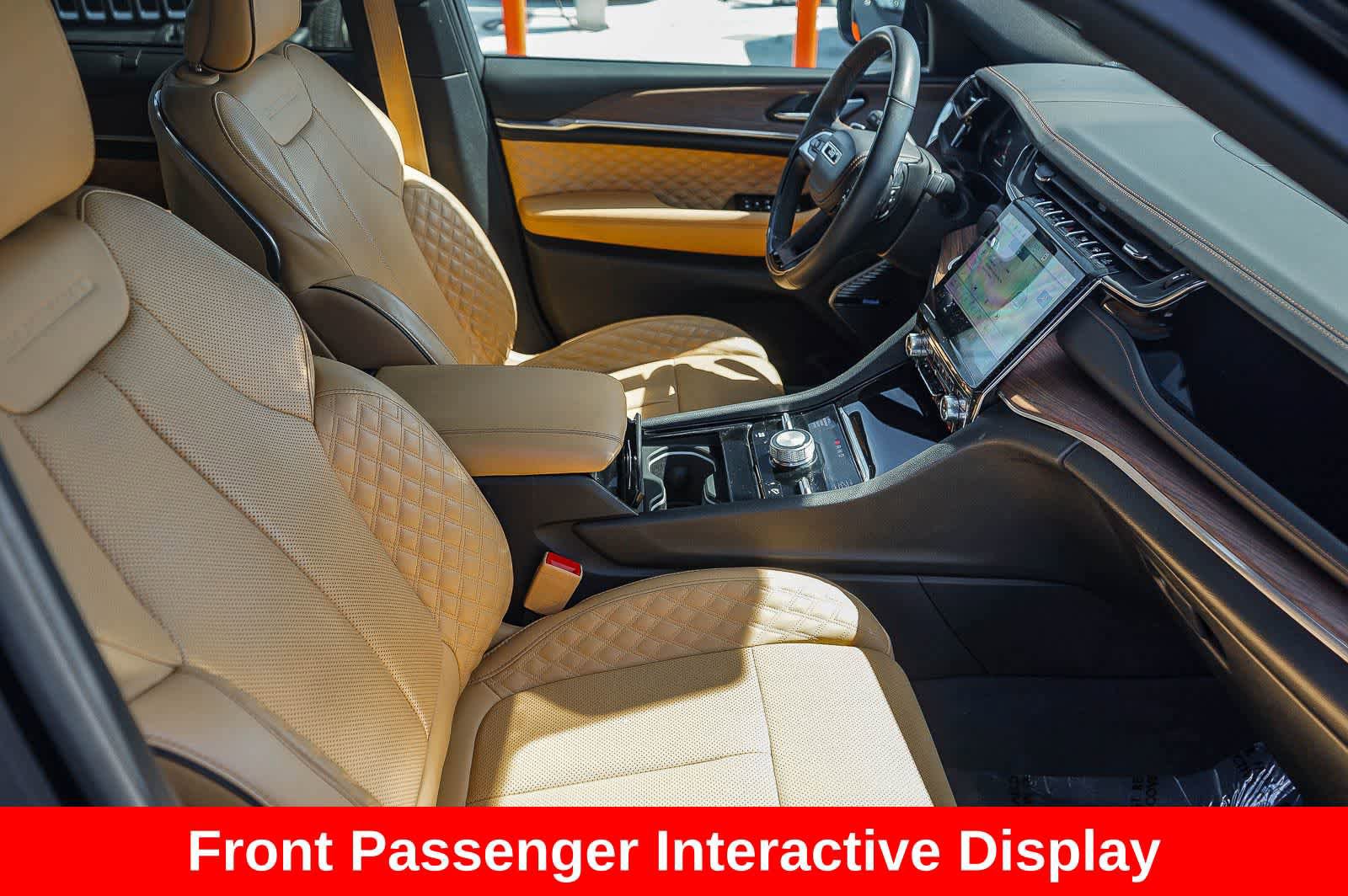 Used 2022 Jeep Grand Cherokee Summit w/ Luxury Tech Group V AWD/4WD image 14