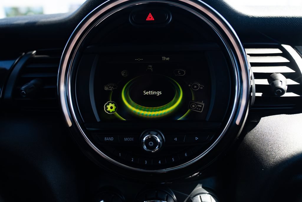 Used 2018 MINI Cooper S FWD image 13