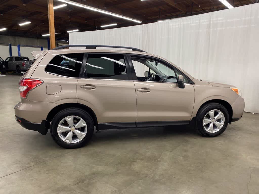 Used 2014 Subaru Forester 2.5i Touring AWD/4WD image 7