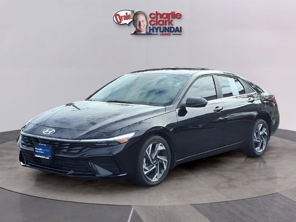 Used 2025 Hyundai Elantra Limited FWD image 1