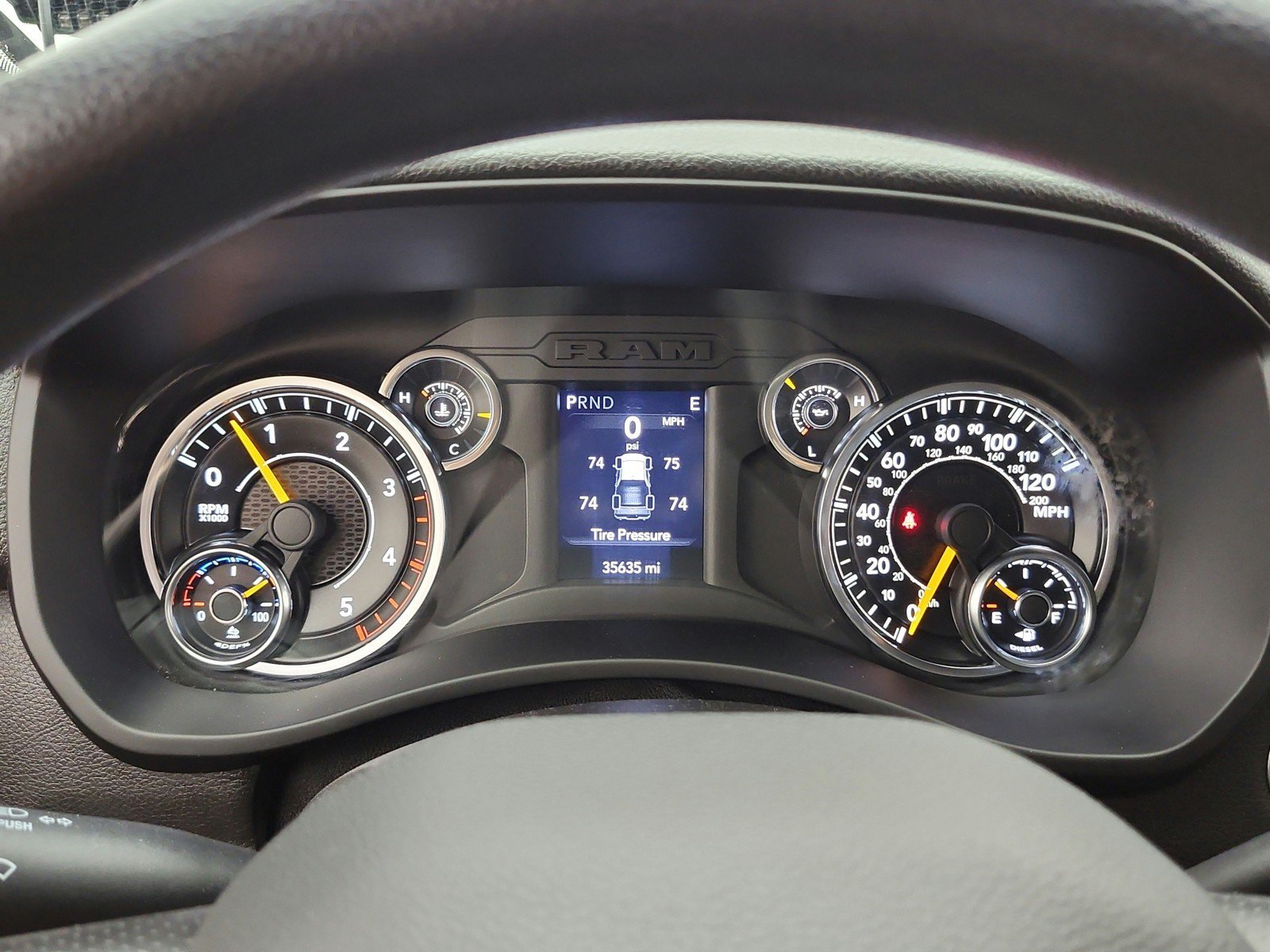 Used 2022 RAM 2500 Tradesman AWD/4WD image 9