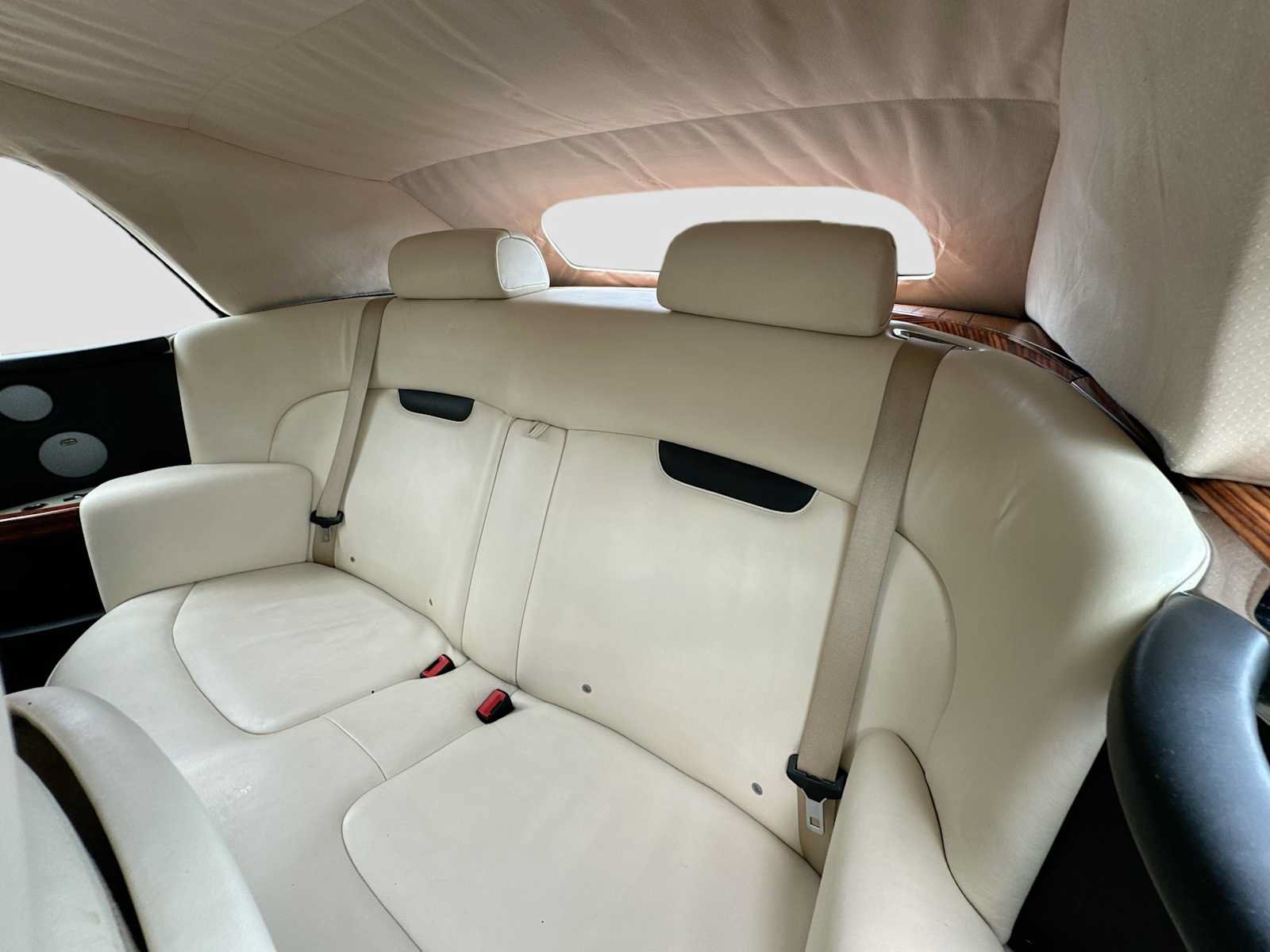 Used 2009 Rolls-Royce Phantom Drophead Coupe RWD image 22