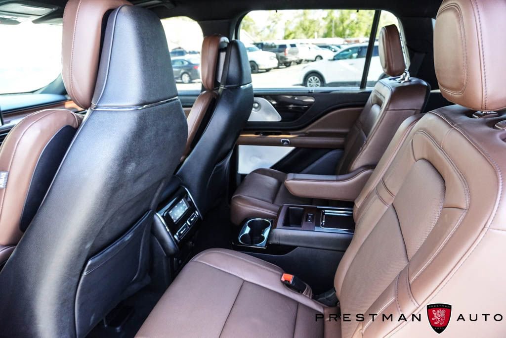 Used 2024 Lincoln Aviator Reserve w/ Equipment Group 201A image 40