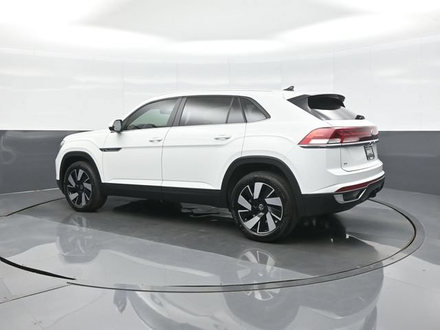 Used 2024 Volkswagen Atlas Cross Sport SE AWD/4WD image 5