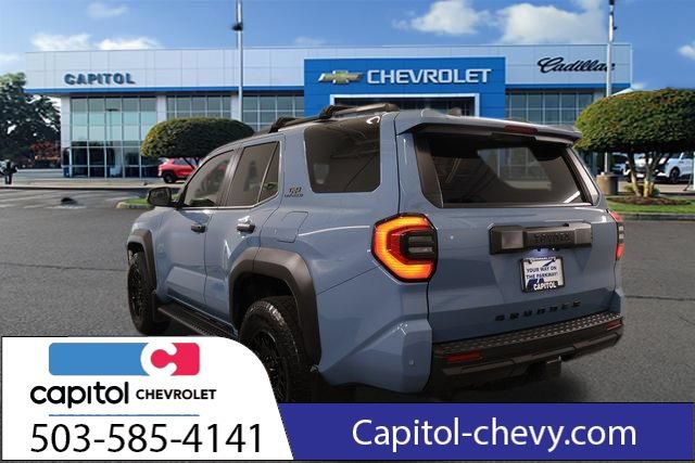Used 2025 Toyota 4Runner TRD Off-Road Premium AWD/4WD image 6