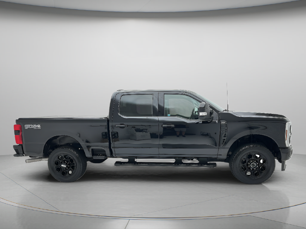 Used 2025 Ford F250 Lariat w/ Lariat Ultimate Package AWD/4WD image 4