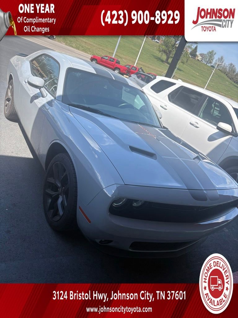 Used 2021 Dodge Challenger SXT w/ Blacktop Package image 1