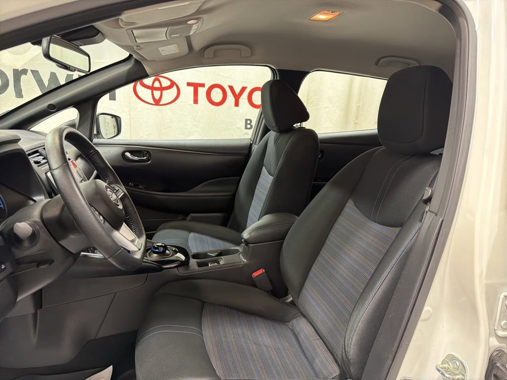 Used 2024 Nissan Leaf SV Plus image 21