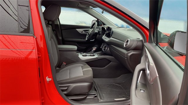 Used 2025 Chevrolet Blazer LT w/ Convenience Package image 13