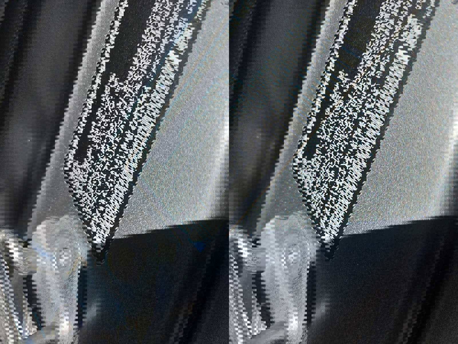 Used 2020 BMW Z4 M40i w/ Executive Package image 37