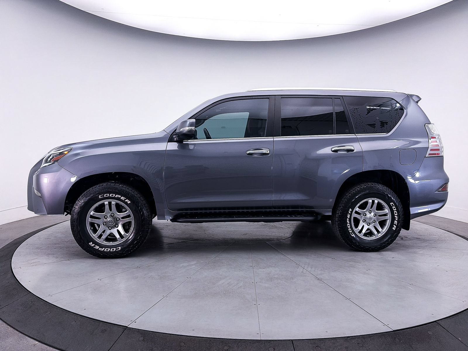 Used 2022 Lexus GX 460 Premium w/ Premium Package AWD/4WD image 41