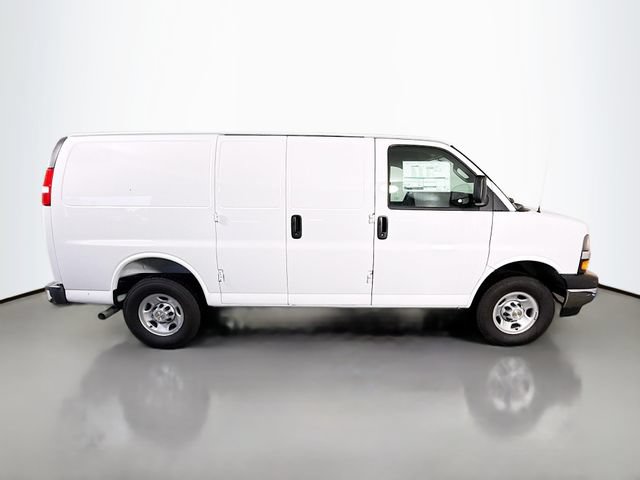 New 2025 Chevrolet Express 2500 w/ Driver Convenience Package RWD image 5