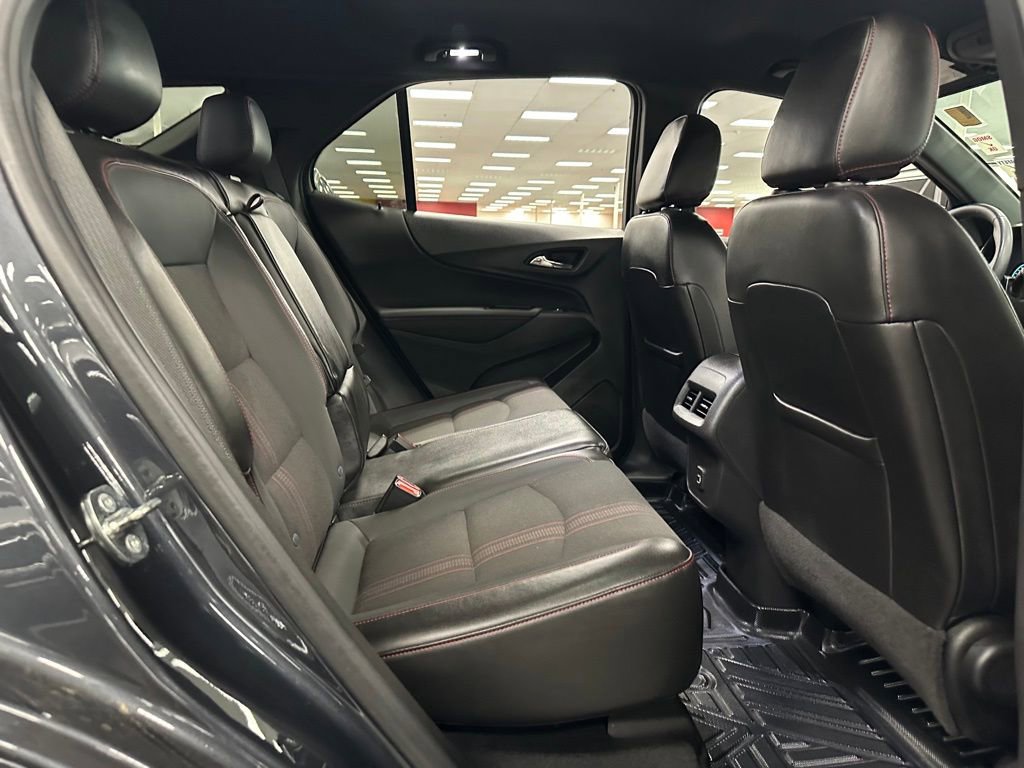 Used 2022 Chevrolet Equinox RS image 29