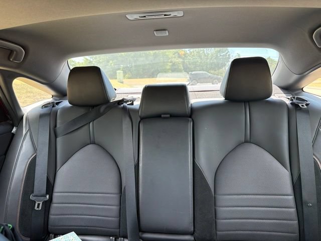 Used 2022 Toyota Avalon Touring FWD image 20
