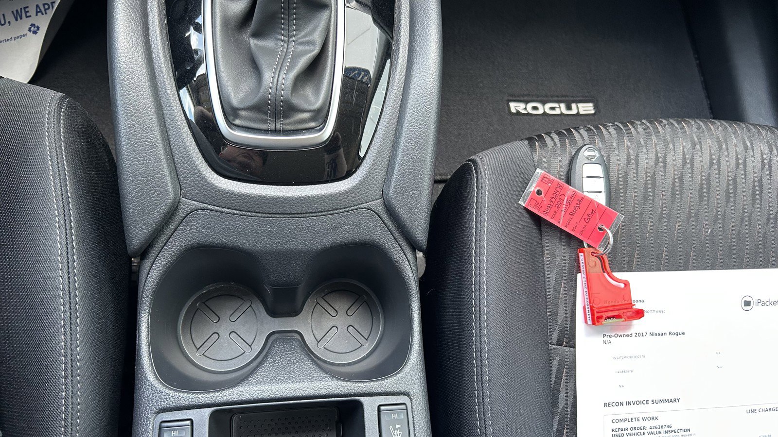 Used 2017 Nissan Rogue SV image 36