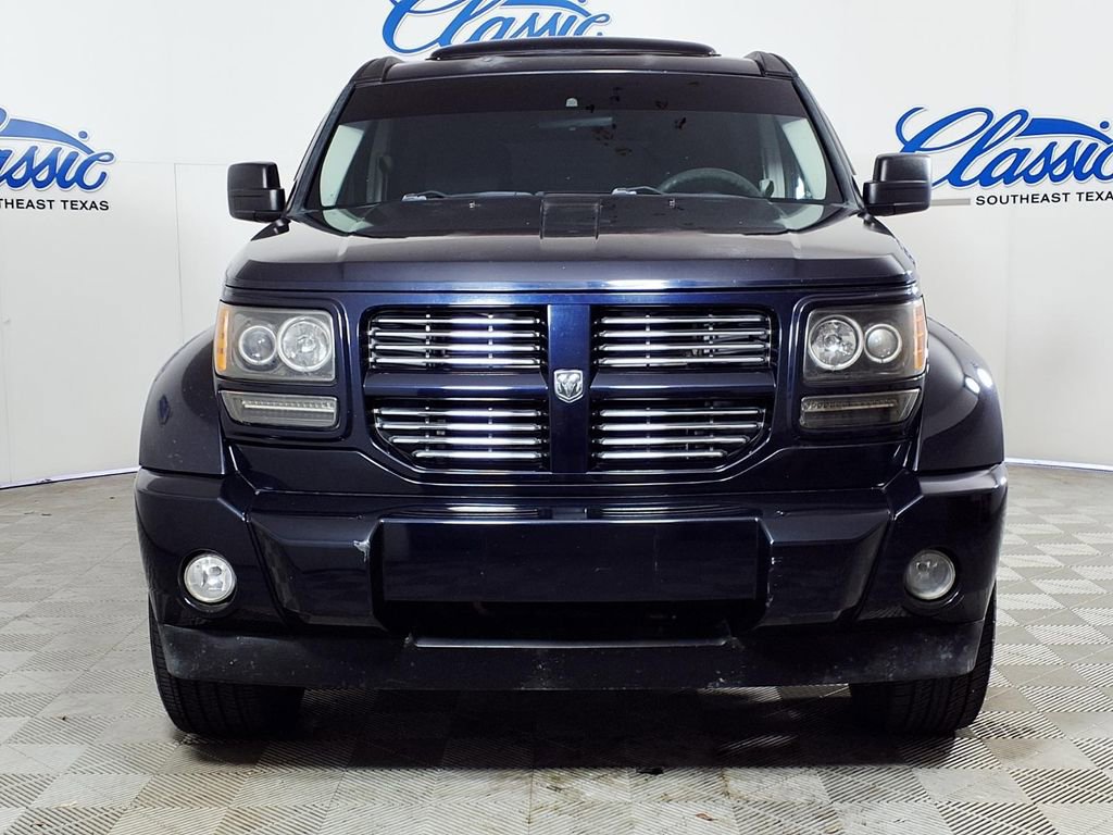 Used 2011 Dodge Nitro Heat image 3
