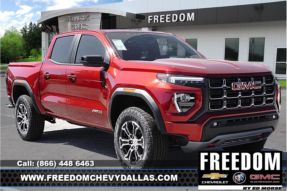 New 2025 GMC Canyon AT4