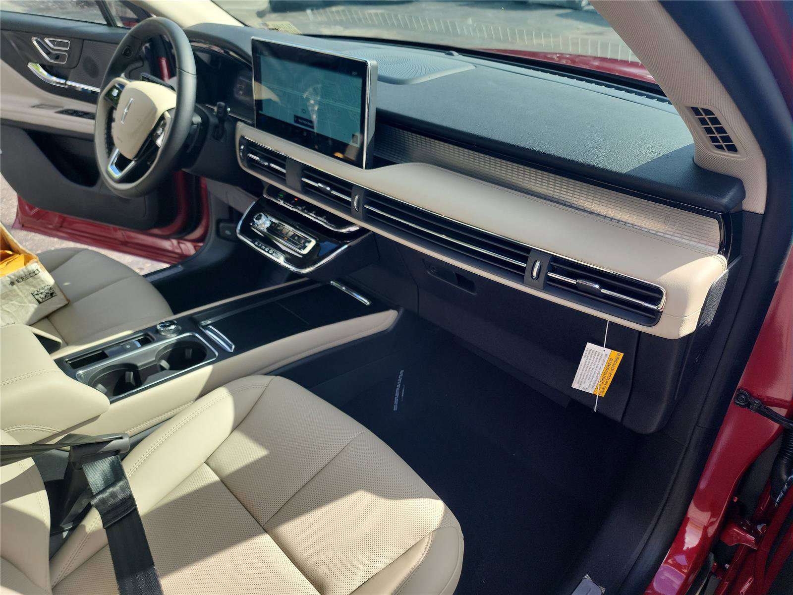 New 2026 Lincoln Corsair Premiere image 24