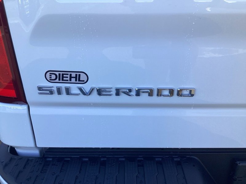 New 2026 Chevrolet Silverado 1500 RST image 14